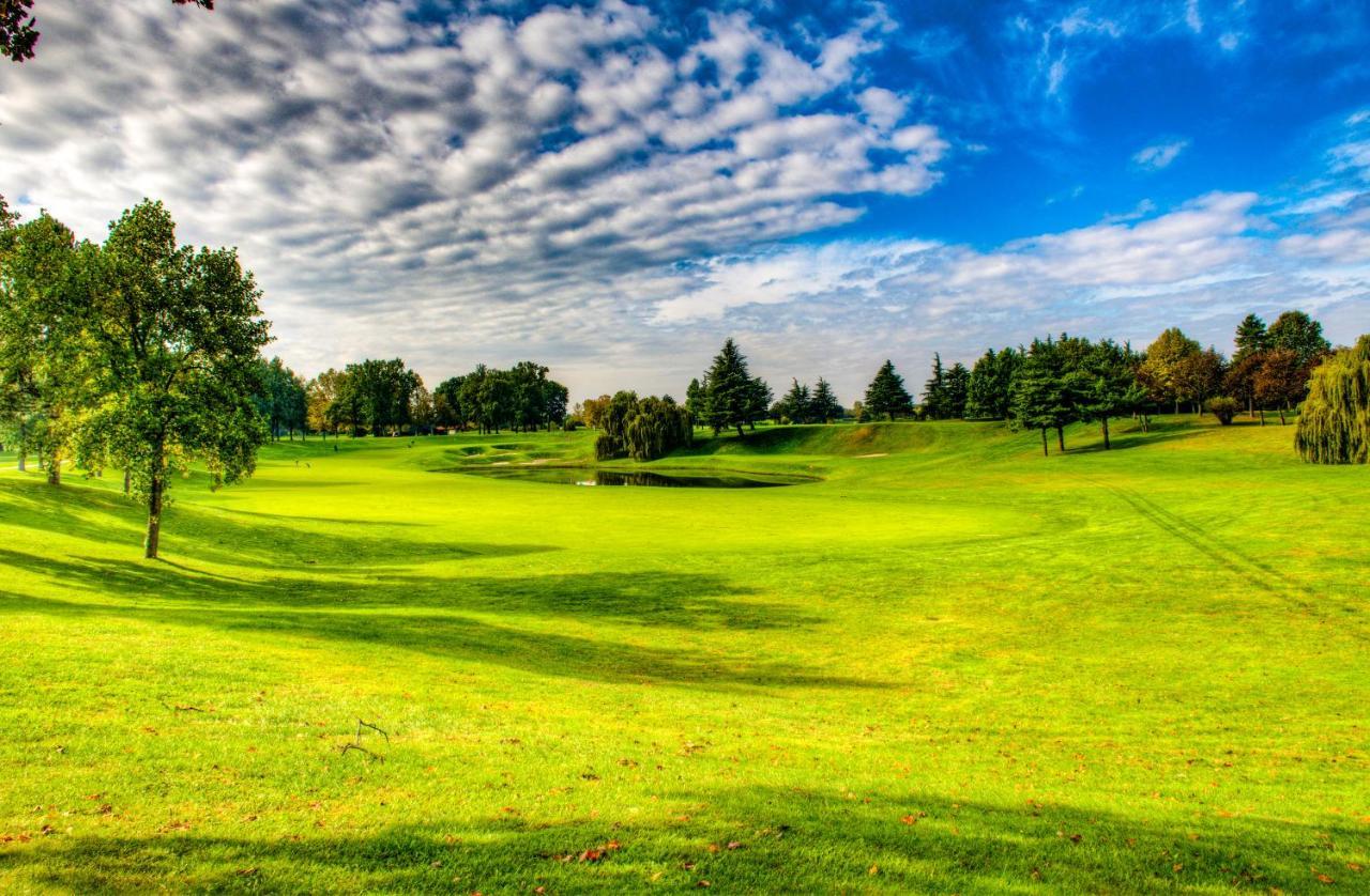 Le Robinie Golf & Resort Solbiate Olona Luaran gambar
