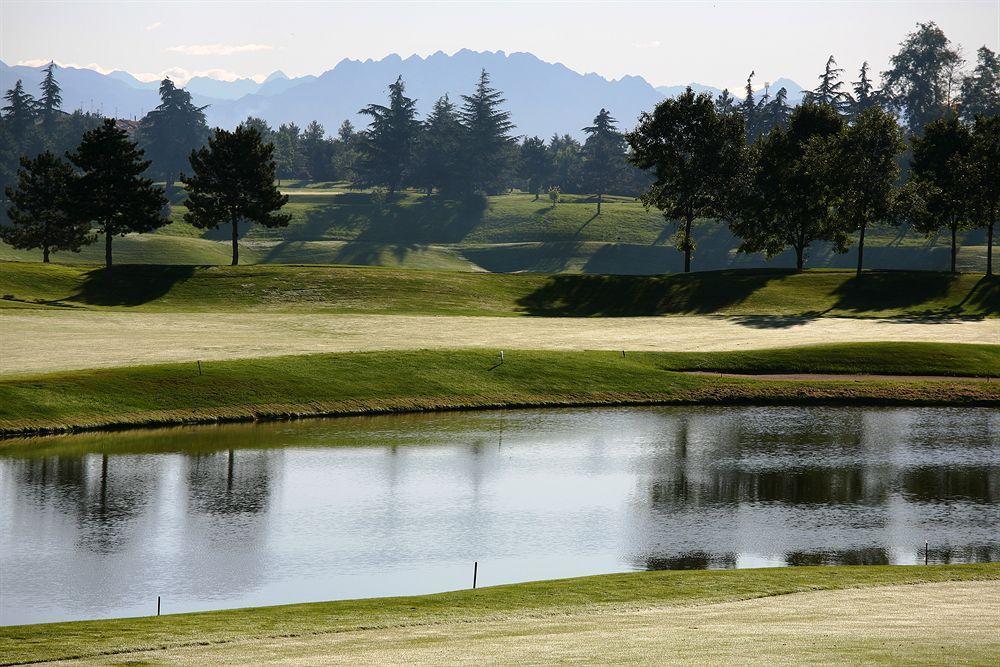 Le Robinie Golf & Resort Solbiate Olona Luaran gambar