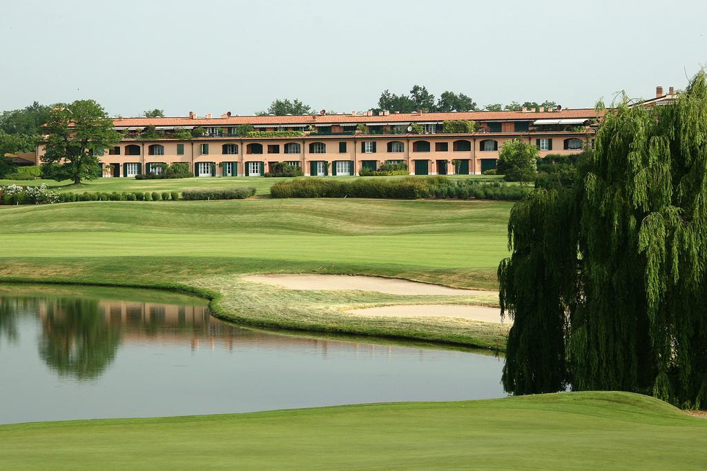 Le Robinie Golf & Resort Solbiate Olona Luaran gambar